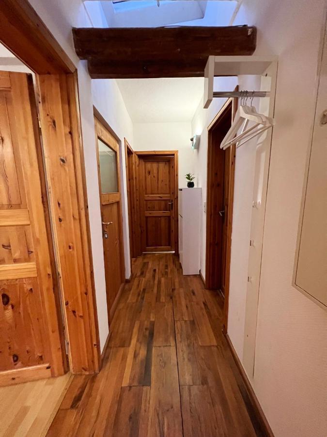 85Qm - Zentrale Lage - Parkplatz Daire Göttingen Dış mekan fotoğraf
